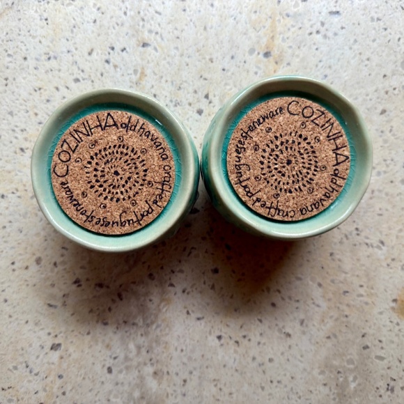 NWT Anthropologie Old Havana Turquoise (Mint) Salt and Pepper Shakers - Picture 3 of 8